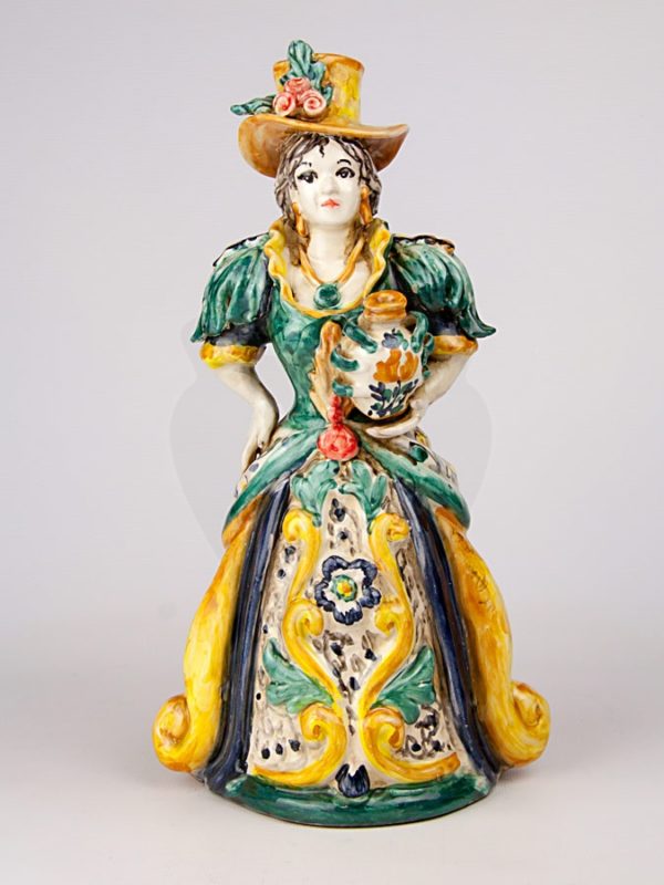 Donna ceramica
